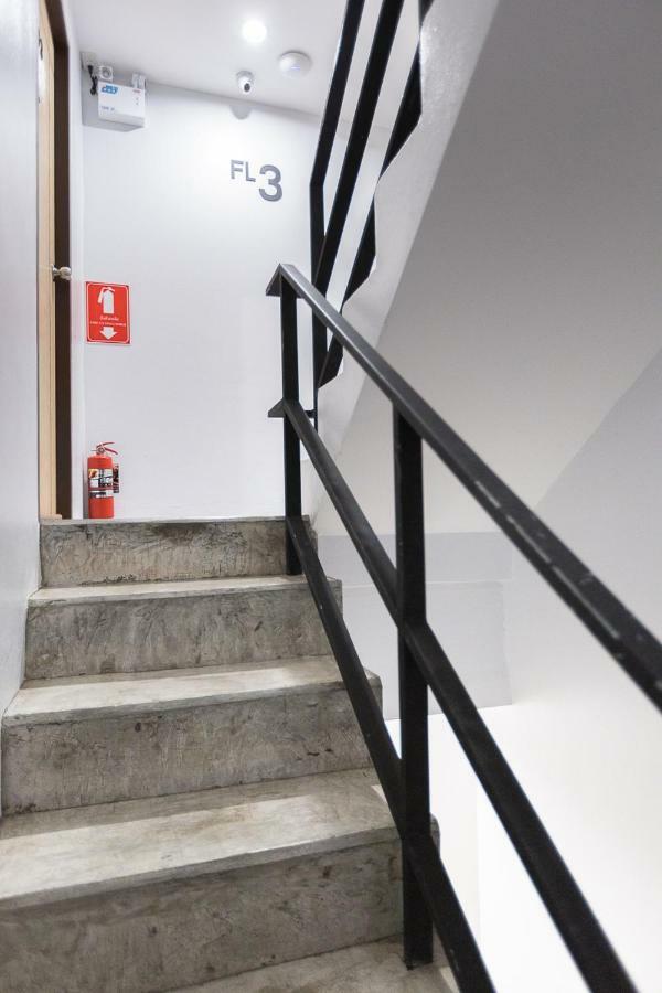 Albergue Minimal House Patong (Adults Only) Exterior foto