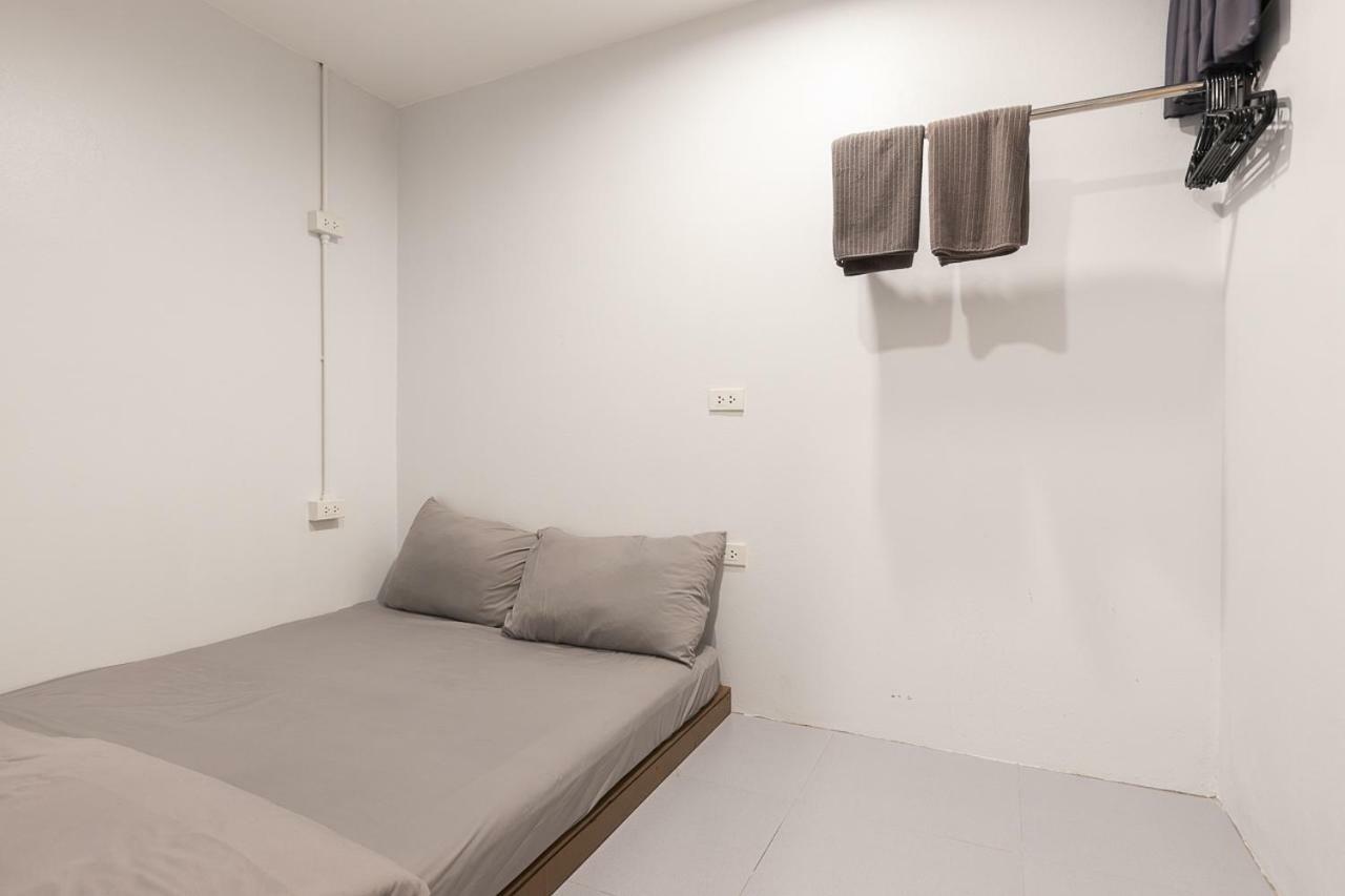 Albergue Minimal House Patong (Adults Only) Exterior foto