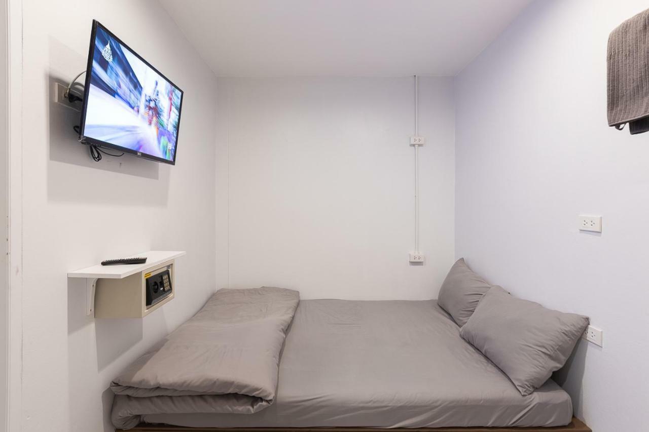 Albergue Minimal House Patong (Adults Only) Exterior foto