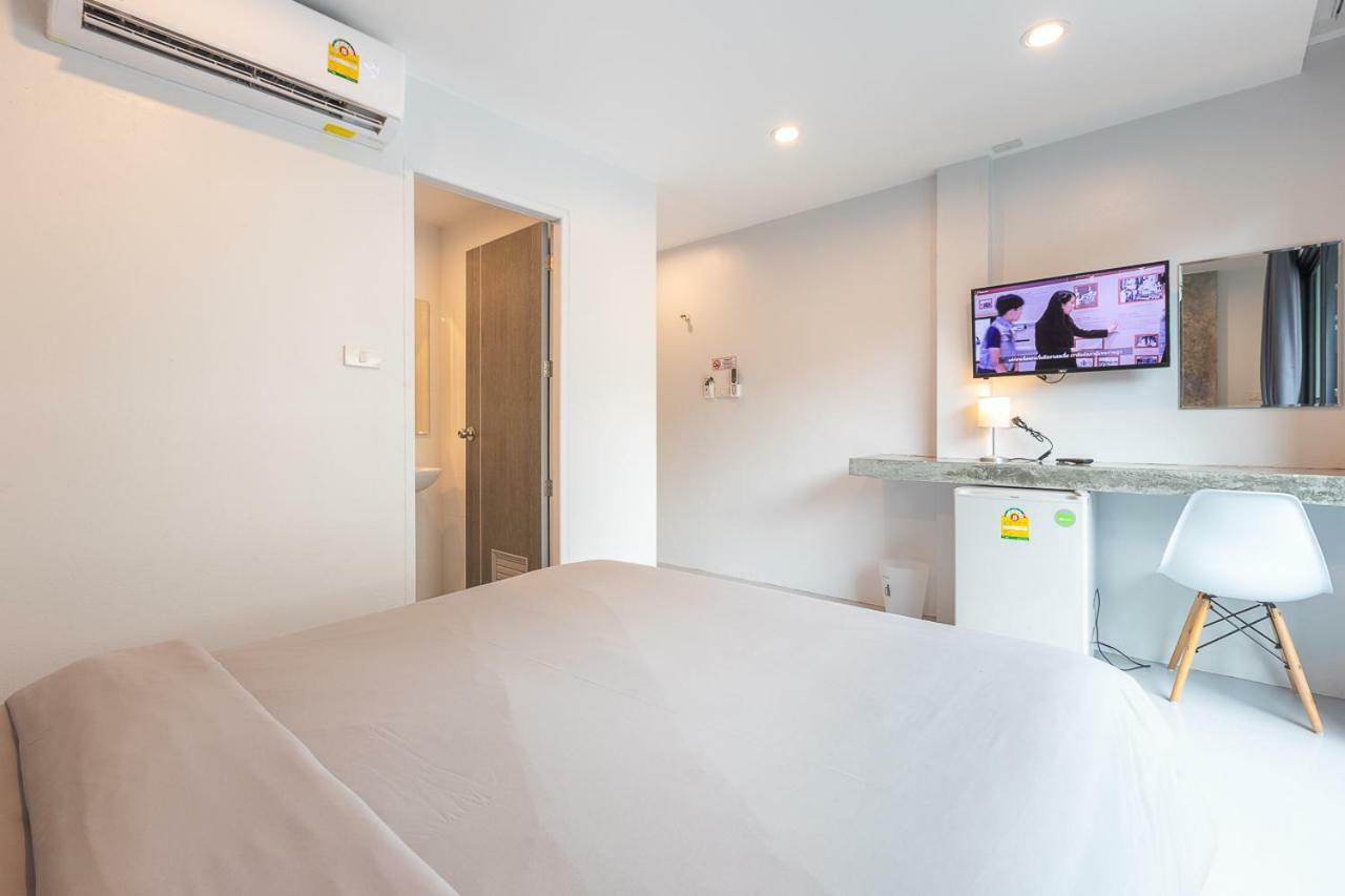 Albergue Minimal House Patong (Adults Only) Exterior foto