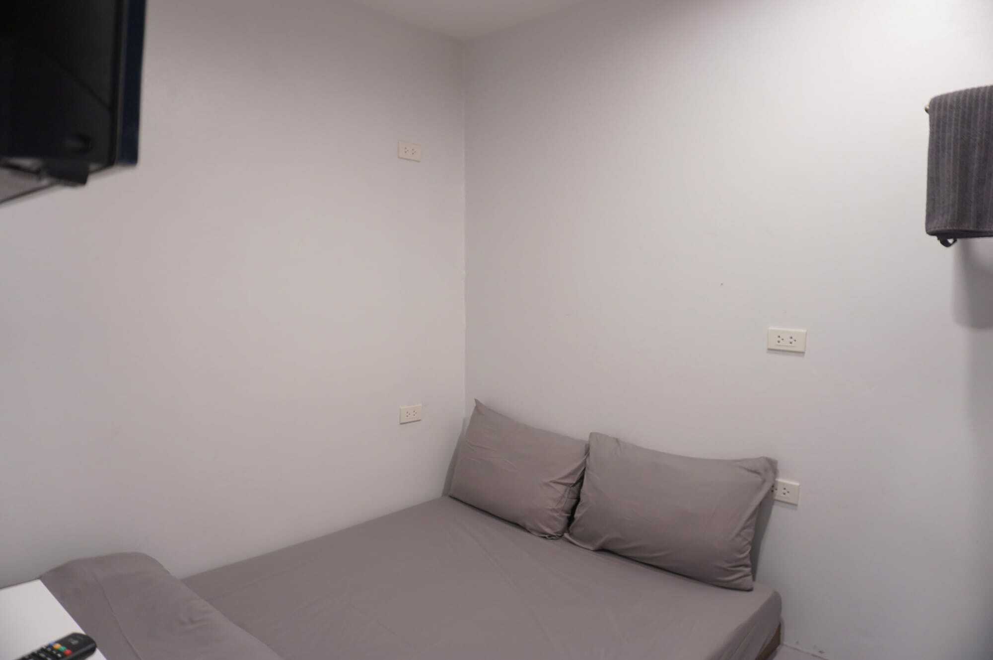 Albergue Minimal House Patong (Adults Only) Exterior foto